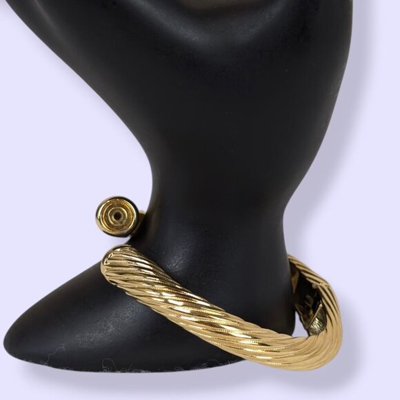 V. Joan Rivers Metal Twist Hinge Bracelet - Picture 2 of 5